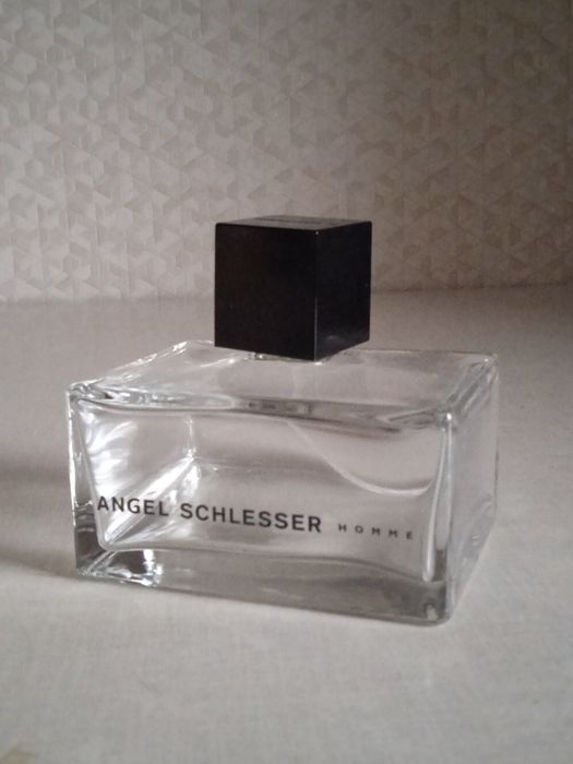 Флаконы от оригинальной парфюмерии