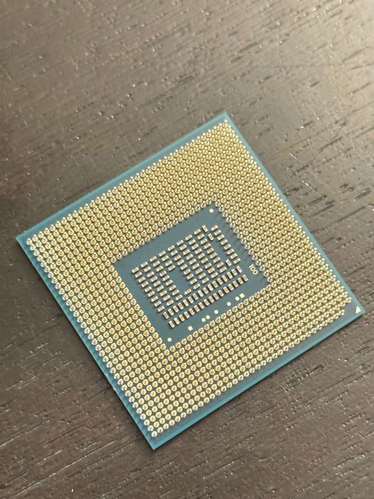 Процесор Intel core i3 3110m