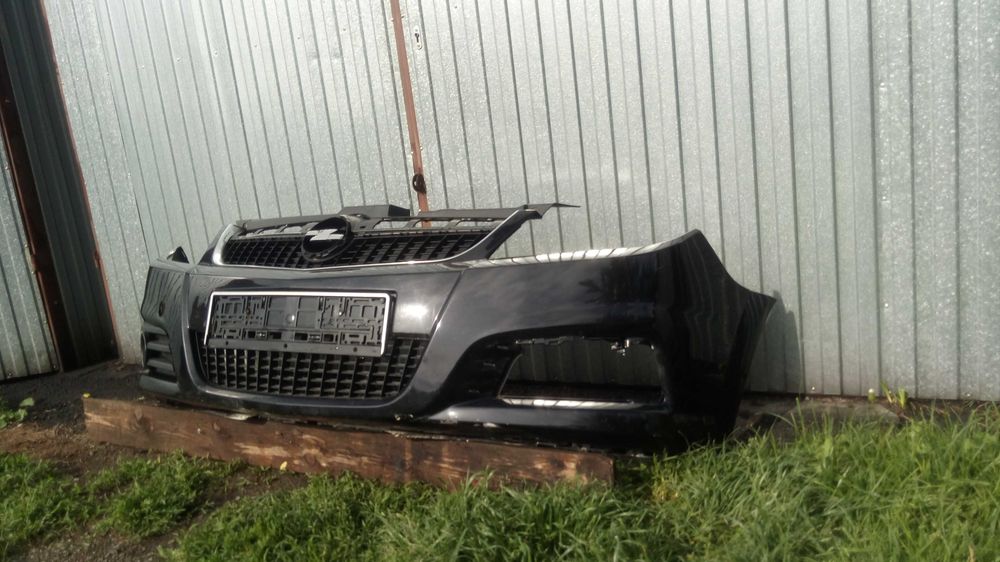 Opel Vectra C LIFT  Zderzak przód przedni czarny Z20R
