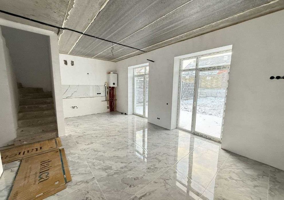 Котедж На Щасливому! Опалення! Підключені мережі!