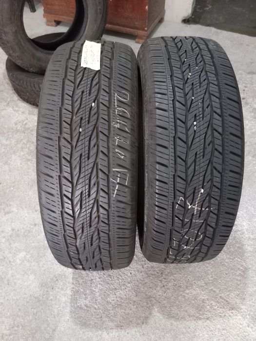 2 pneus 265/70R17 Continental seminovos