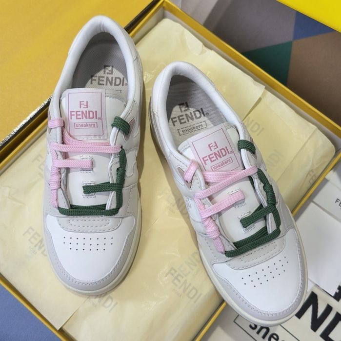 Fendi sapatilhas