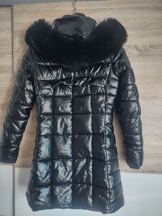 Płaszcz taliowany połysk