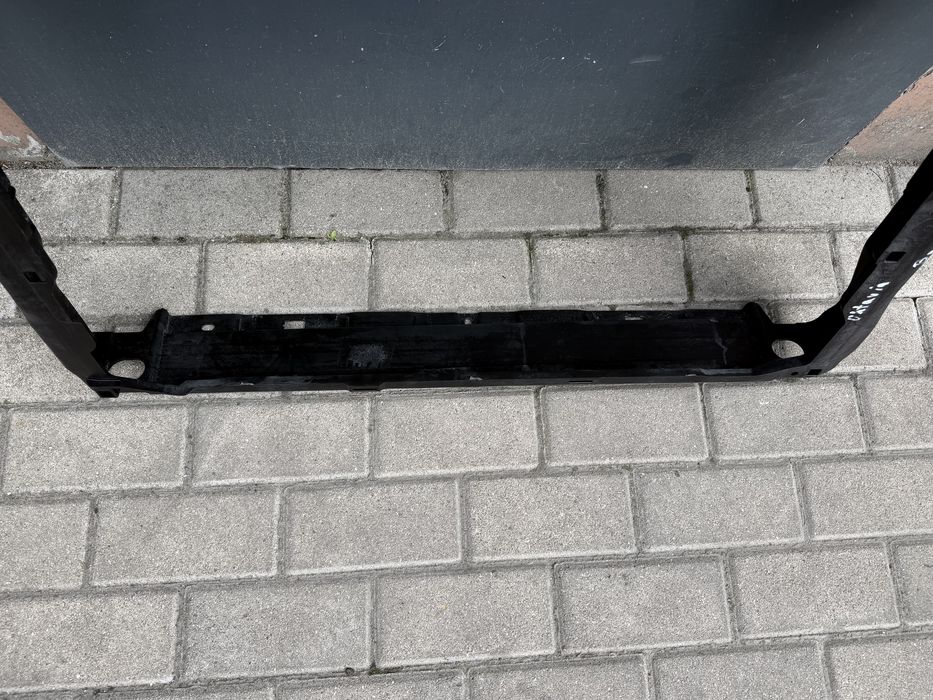 Pas przedni wzmocnienie zderzaka przód Skoda Octavia IV 20r.- oryginał