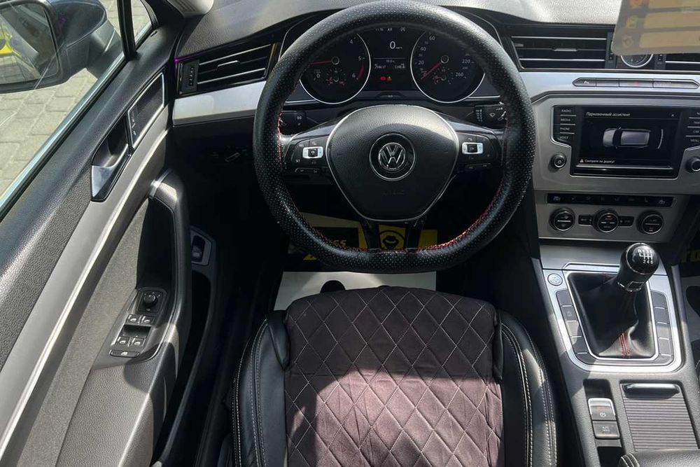 Volkswagen Passat 2015