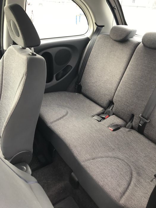 Nissan Micra 2006 рік