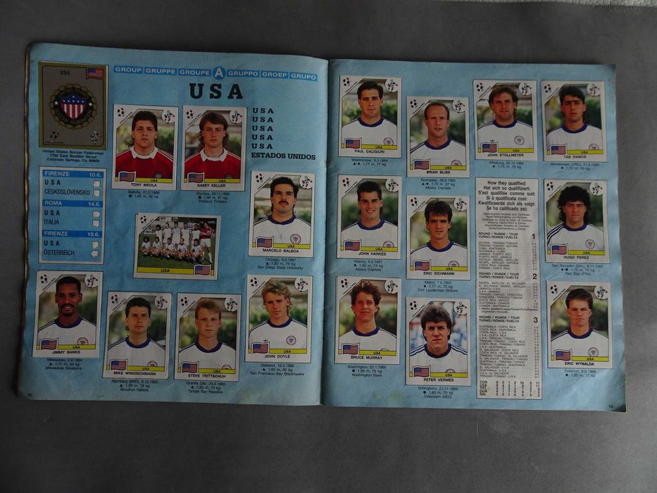 Caderneta de cromos de futebol Itália 90 Panini (faltam 13 cromos)