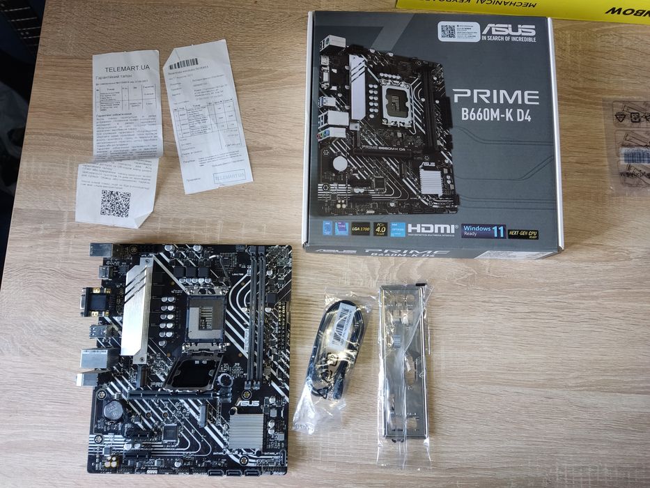 Продам Материнскую Плату Asus b660m-K D4
