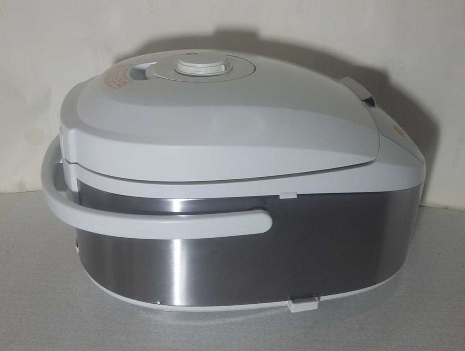 Мультиварка Philips HD3036