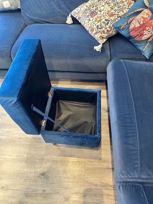 Pufa z otwieranym schowkiem