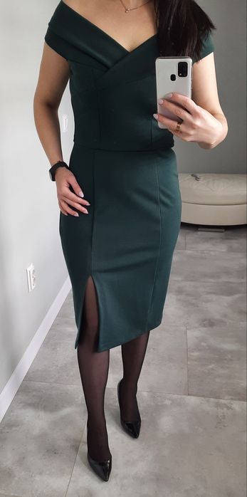 Плаття смарагдового кольору
