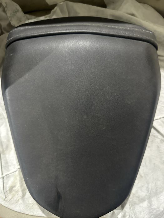 Kanapa pasażera siedzisko Honda Cb125R JC79