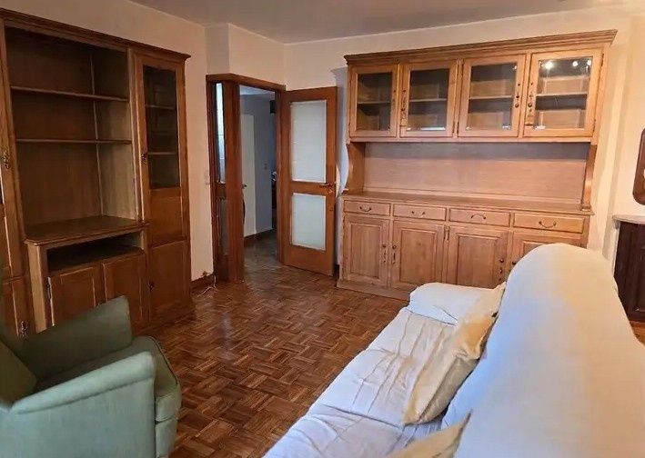 Alugo quartos em apartamento t3