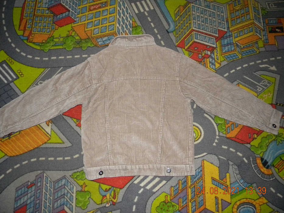 Kurtka sztruksowa rozmiar 140-146