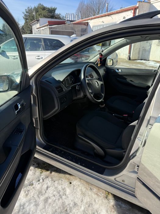 Sprzedam samochód skoda Fabia