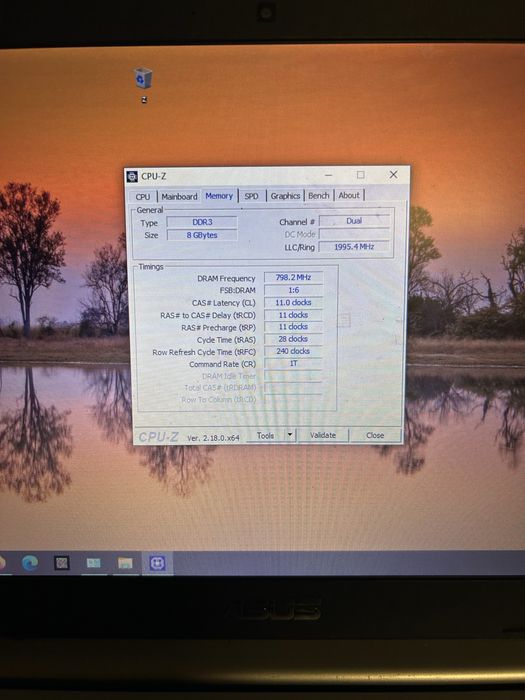 Laptop asus  r553ln