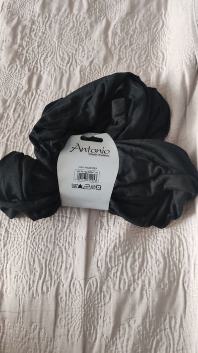 Szal czarny cienki duży