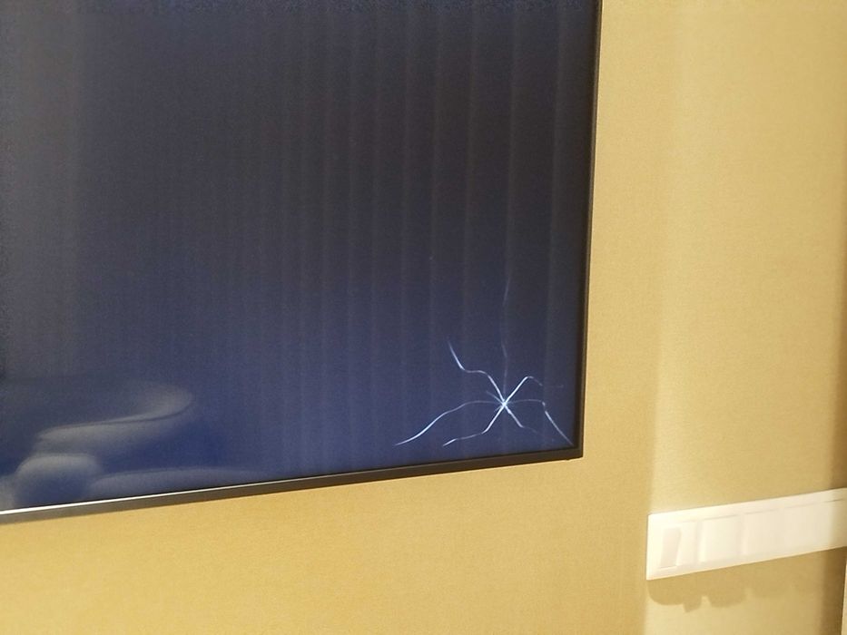 Vendo TV LG como nova