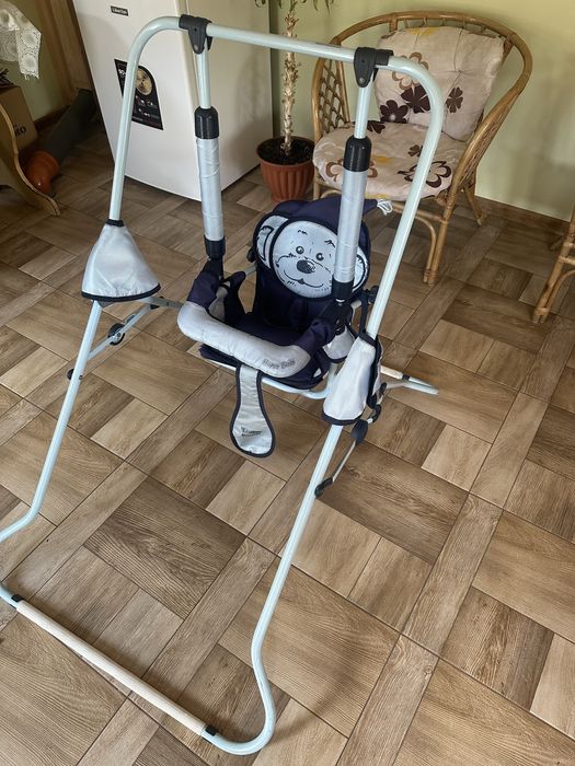 Дитяча гойдалка для малюка