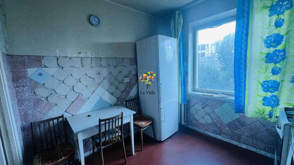 Продаж 2к квартири проспект Академіка Корольова 14