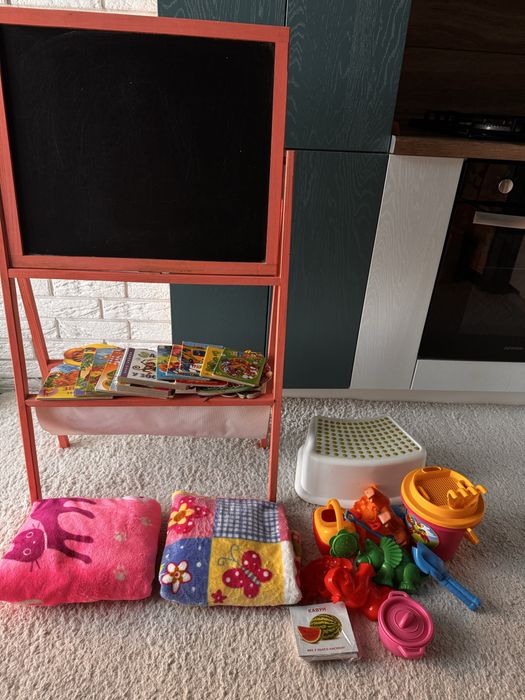 Дитячі іграшки Книги Мольберт