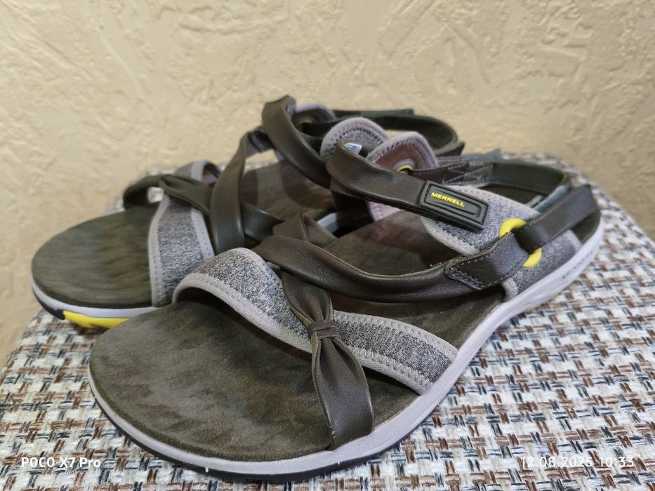 Спортивні жіночі сандалі Merrell