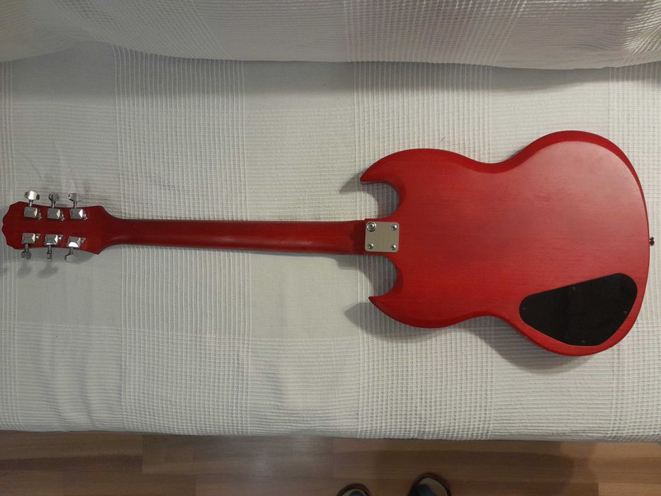 Gitara elektryczna Epiphone SG by Gibson oraz gratisy