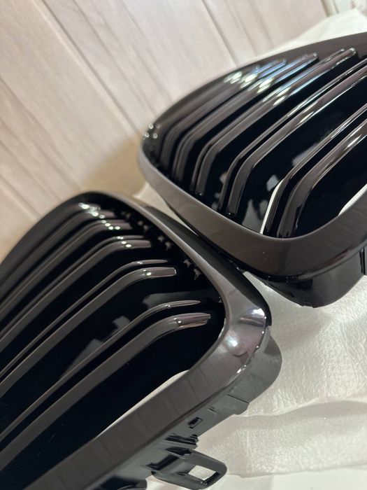 Ноздри Решетка радиатора BMW F25 F15 F10 F30 Е60. E70.Е39 глянец бмв