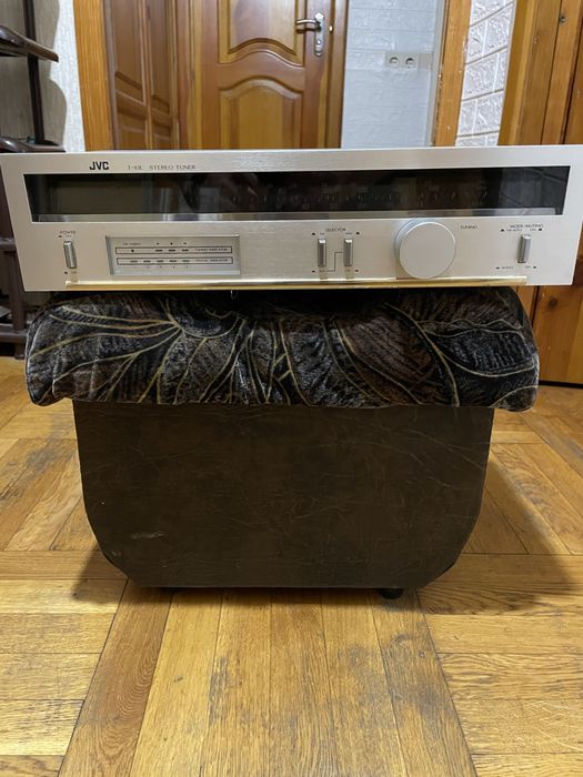 Японский аналоговый тюнер JVC T-XIL