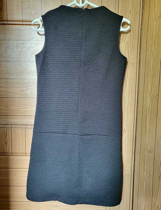 sukienka Yessica C&A 36 S mała czarna fakturowana mini