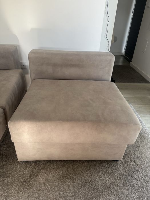 Sofa com 3 lugares e chaise longue separado - cinzento