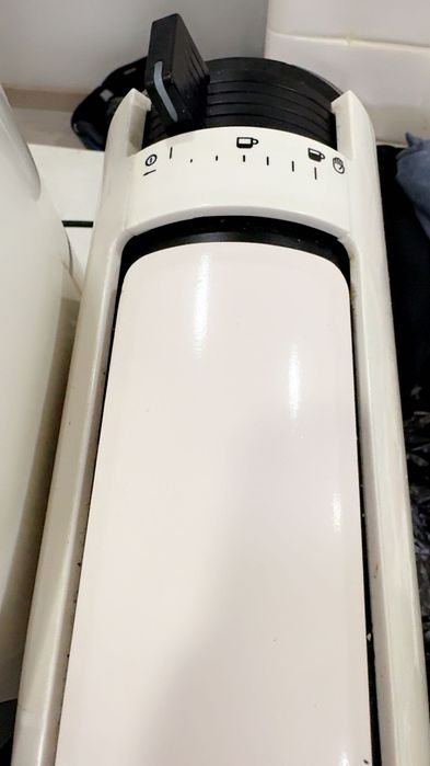 Máquina de café em muito bom estado