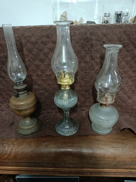 Candeeiros a Petróleo antigos