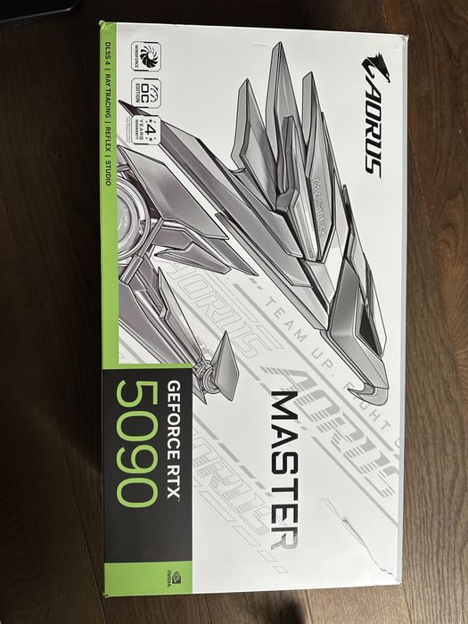 Komputer RTX 5090 / 9950x3d /64GB/ X870E/ 2TB M2/ GW