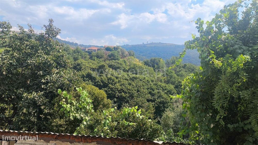 Moradia T2 / Resende, Anreade e São Romão de Aregos