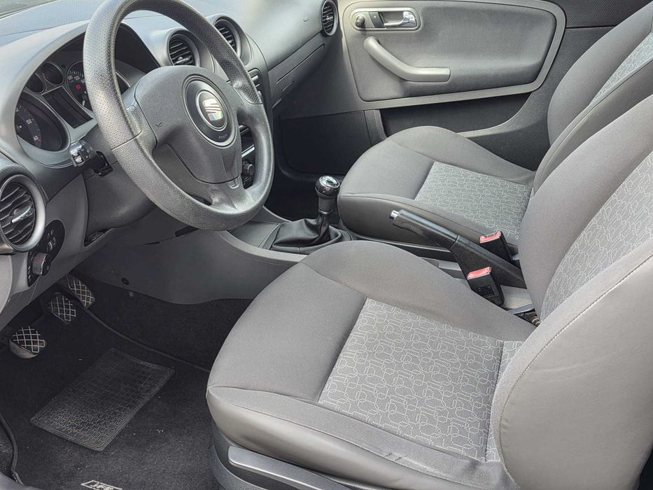 SEAT Ibiza — fotografia 3