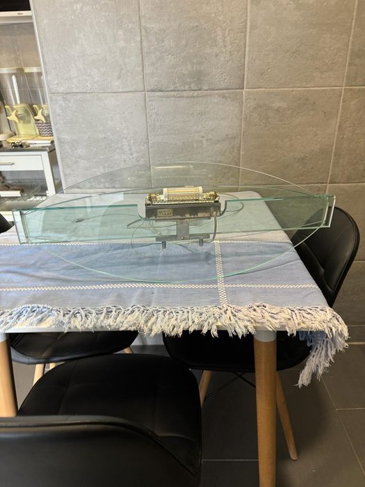 Vendo candeeiro em vidro temperado