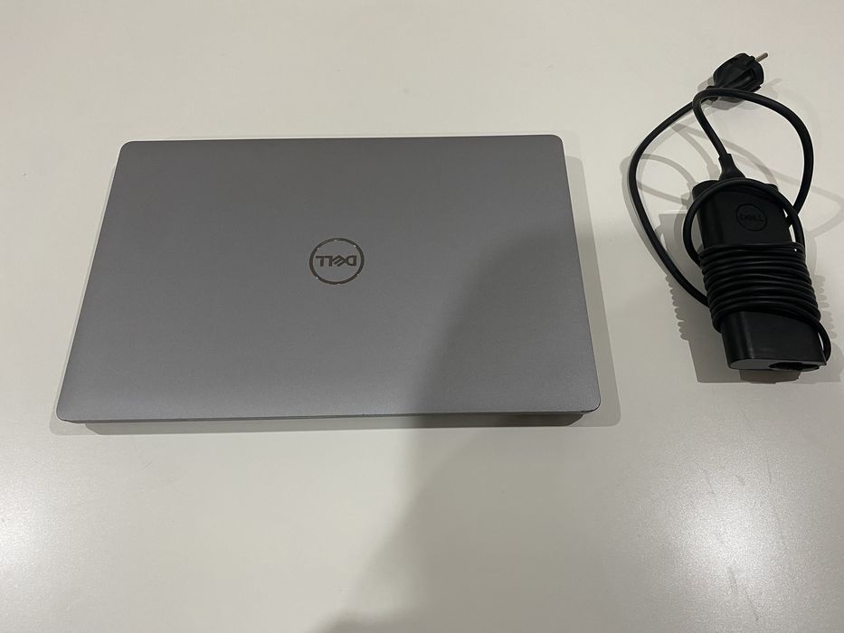 Portatil DELL Latitude 5511