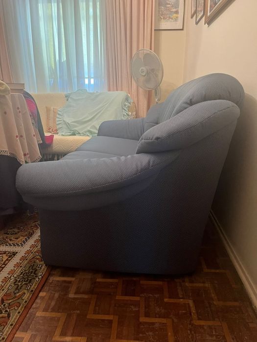 Sofá-cama azul escuro
