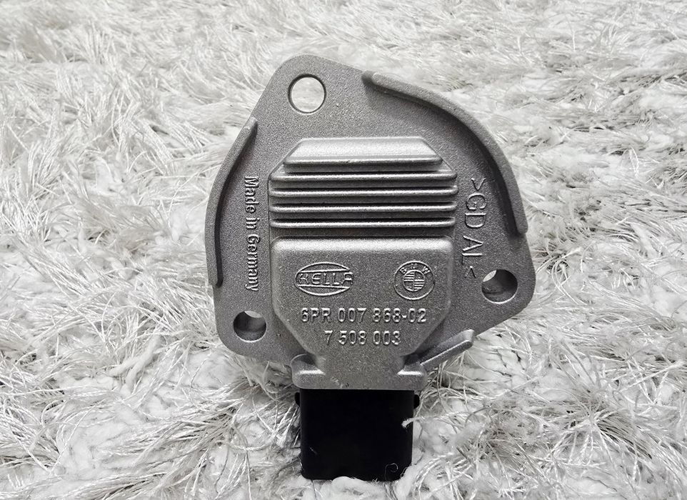 BMW X5 E53 E60 E61 E83 E87 E90 F10 F11 E46 E39 czujnik poziomu oleju 7508003