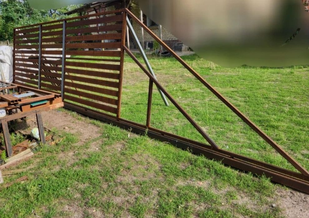 Sprzedam bramy wjazdową