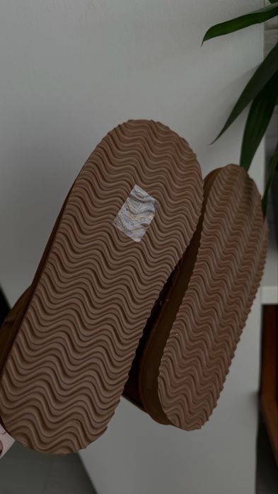 Продам Угги H&M нові