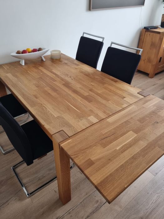 Masywny stół dębowy z litego drewna