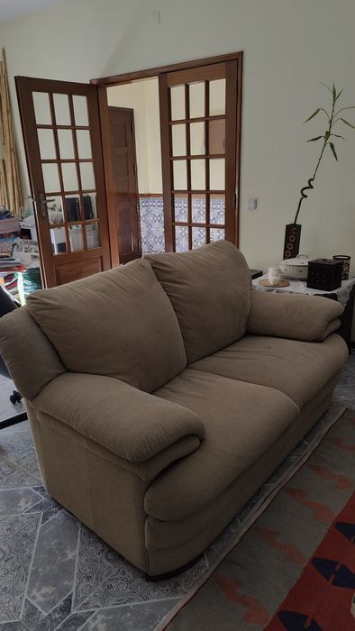 Conjunto sofá + poltrona