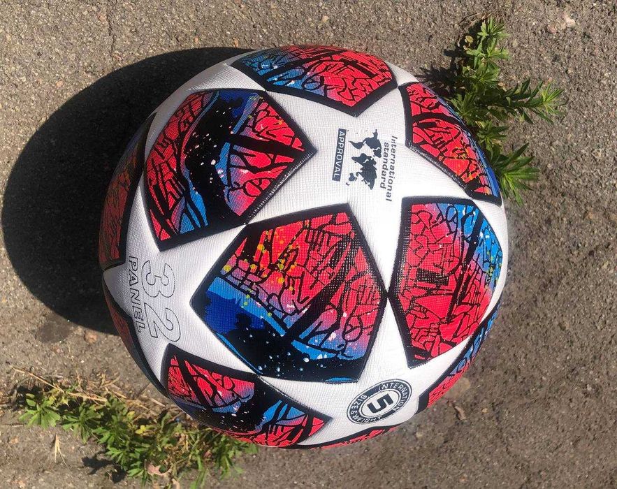 М'яч футбольний безшовний Finale Istanbul League  (розмір 5)