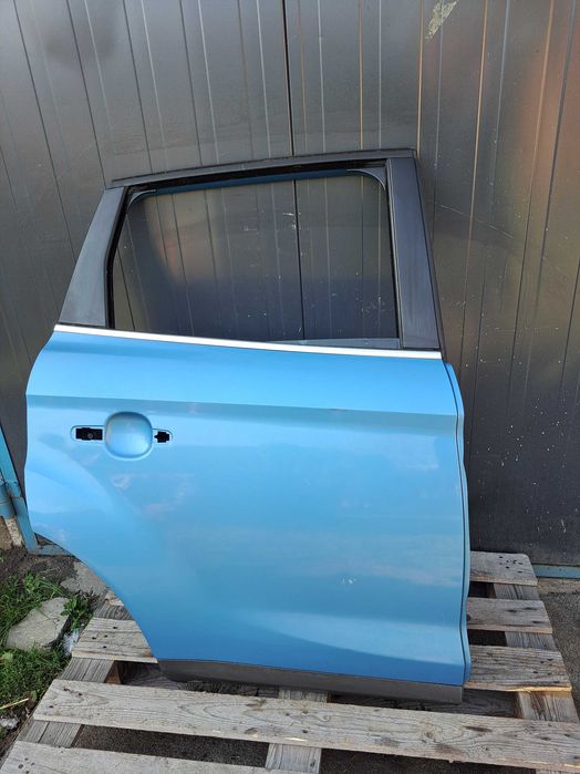 Drzwi PRAWY tył Ford Kuga Mk1 kolor Q8