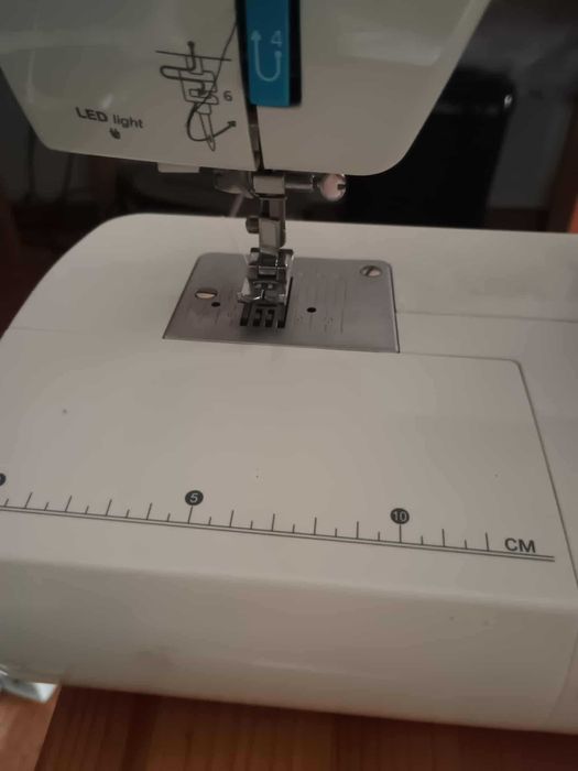 Maszynka do szycia 232D