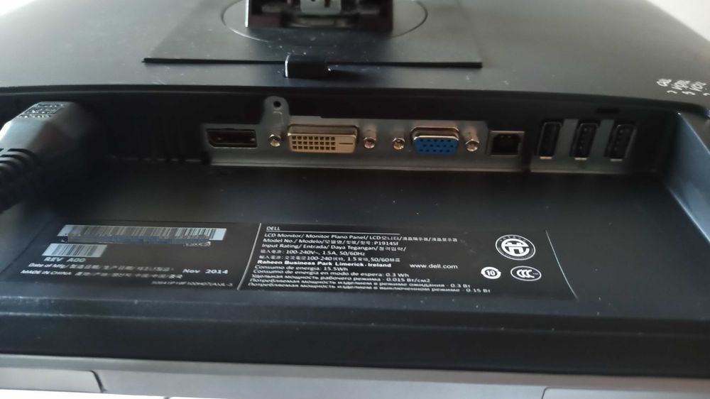 Monitor Dell 15 cali  sprawny