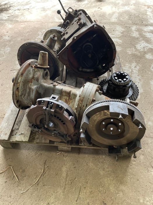 Traktor IMT 579 ciągnik części Kabina
