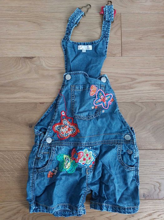 Krótkie ogrodniczki dla dziewczynki 4-5lat